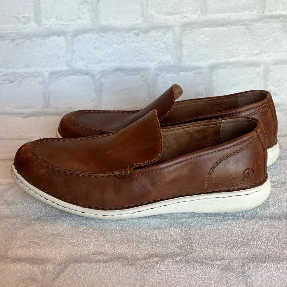 Born Brown Leather Slip-On Moccasin Loafers with White Sole size 8